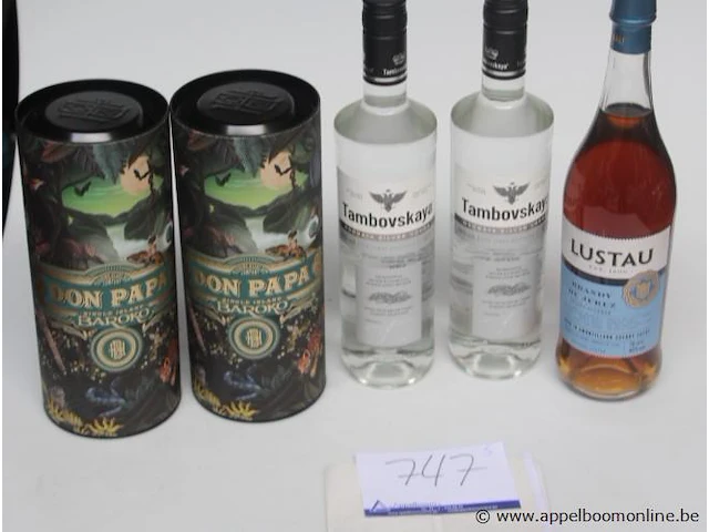 5 flessen diverse sterke dranken wo don papa - afbeelding 1 van  3