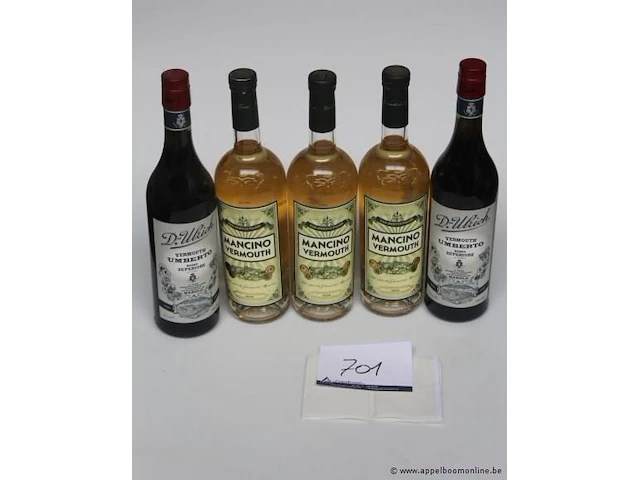 5 flessen diverse vermouth - afbeelding 1 van  2