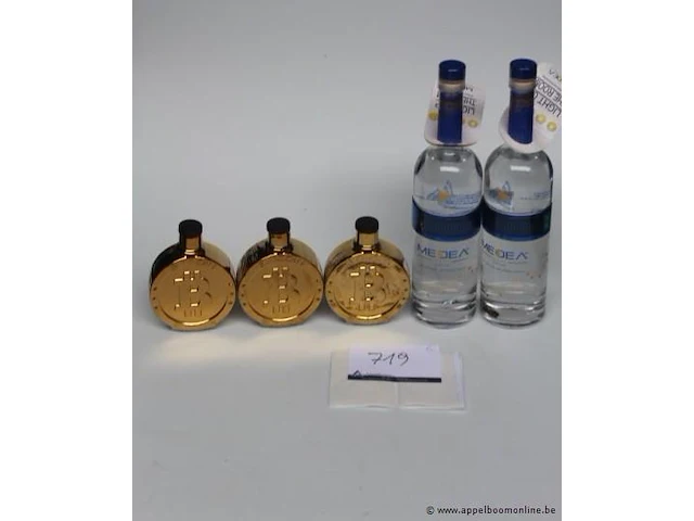 5 flessen diverse vodka wo btc - afbeelding 1 van  3