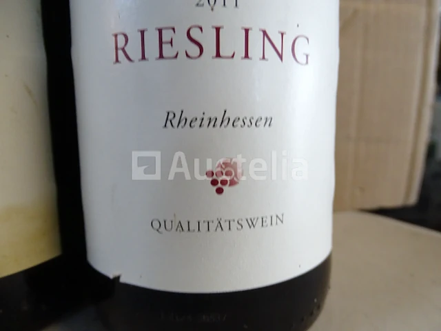 5 flessen riesling 2011 - afbeelding 3 van  4
