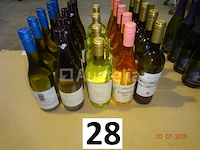 5 flessen sangiovesse witte wijn, 5 flessen sangiovesse rosé wijn, 5 flessen sauvignon witte wijn "les anges", 5 flessen leyda sauvignon reserve witte wijn - afbeelding 1 van  2