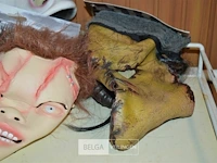 5 halloween maskers - afbeelding 3 van  4