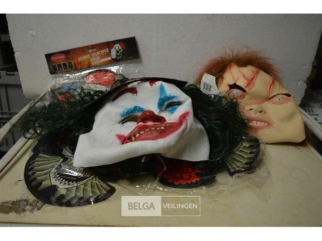 5 halloween maskers - afbeelding 1 van  4