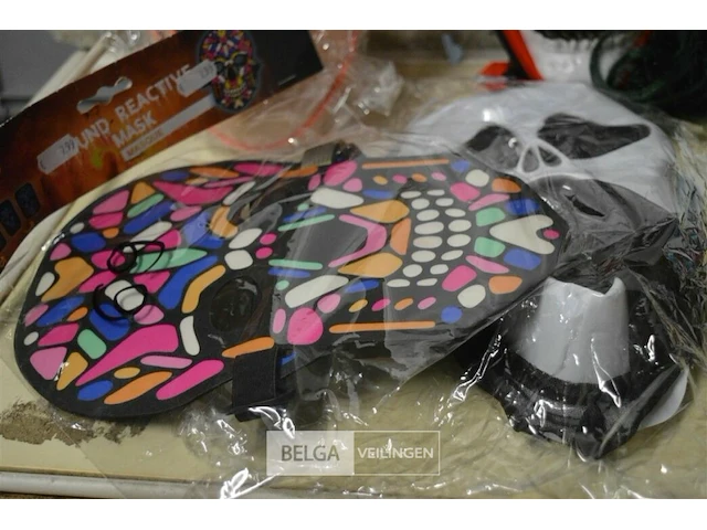 5 halloween maskers - afbeelding 4 van  4