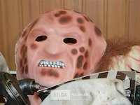 5 halloween maskers - afbeelding 2 van  5
