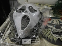 5 halloween maskers - afbeelding 4 van  5