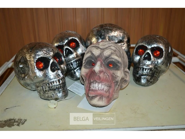 5 halloween skulls - afbeelding 1 van  3