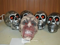 5 halloween skulls - afbeelding 4 van  4