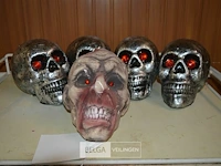 5 halloween skulls - afbeelding 1 van  4