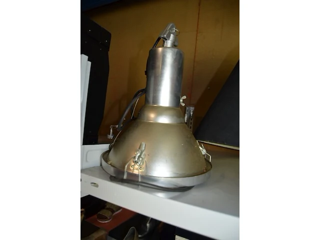 5 hanglampen, 3 plafond lampen - afbeelding 7 van  10
