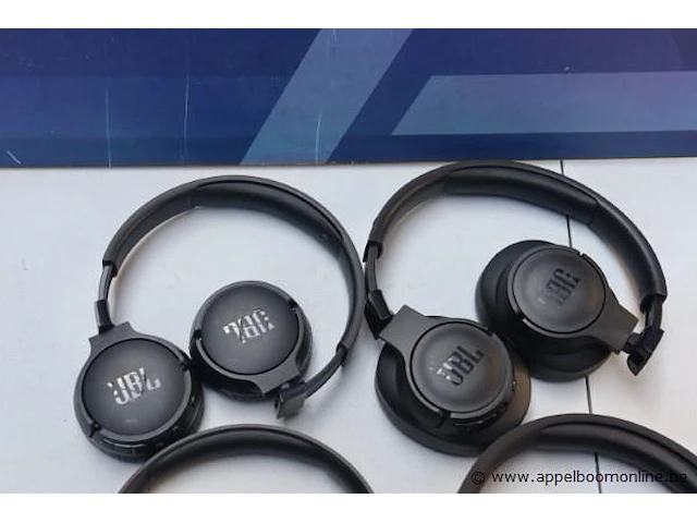 5 hoofdtelefoons jbl, geen kabels, werking niet gekend - afbeelding 2 van  3