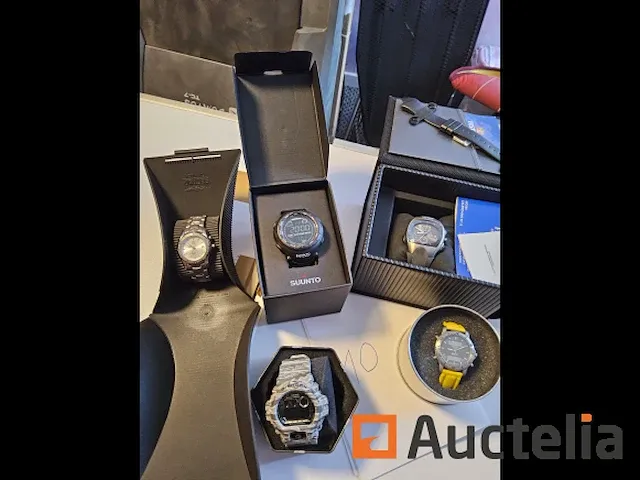 5 horloges (ref10) - afbeelding 6 van  6