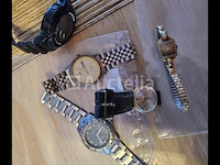 5 horloges - afbeelding 1 van  1