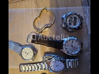5 horloges - afbeelding 1 van  1