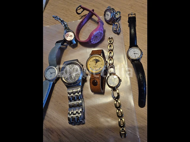 5 horloges - afbeelding 1 van  1