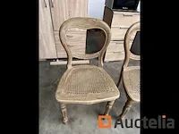 5 houten stoelen - afbeelding 1 van  4