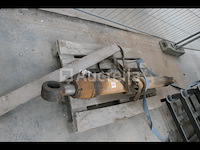 5 hydraulische cilinders voor case 1088 - afbeelding 8 van  8