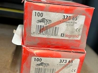 5 koffers met inhoud - afbeelding 3 van  4