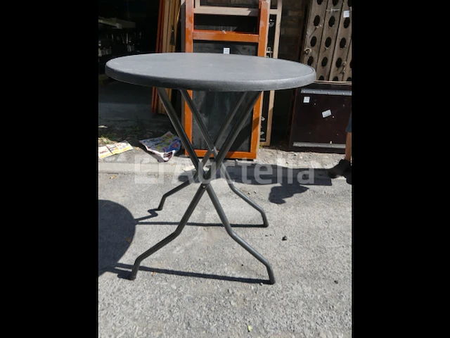 5 krukken met 1 hoge tafel - afbeelding 4 van  6