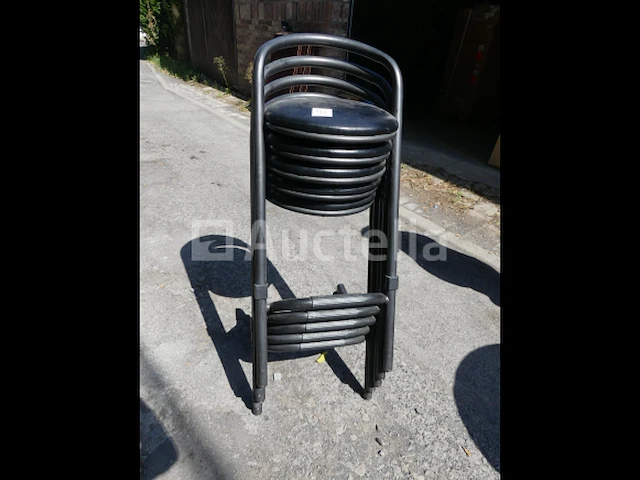 5 krukken met 1 hoge tafel - afbeelding 6 van  6