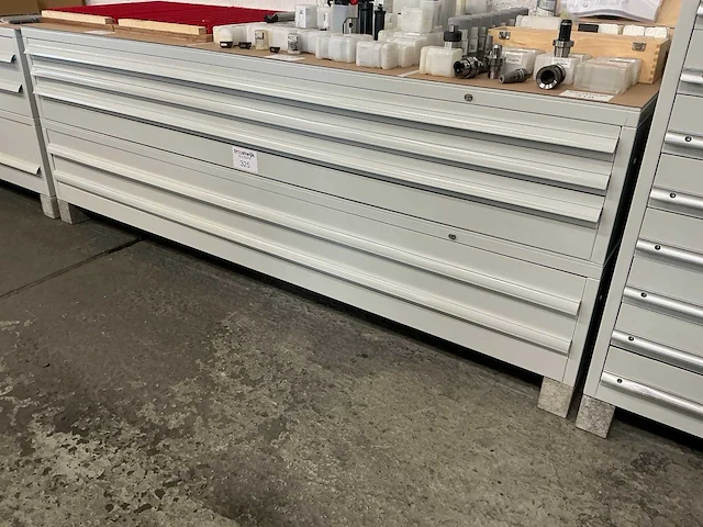 5-laden heavy duty materiaalkast - afbeelding 1 van  5