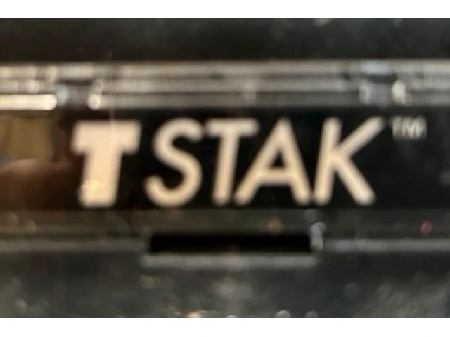 5 lege koffers dewalt, t stack - afbeelding 2 van  2