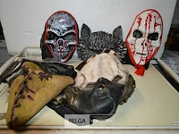 5 maskers - afbeelding 1 van  5