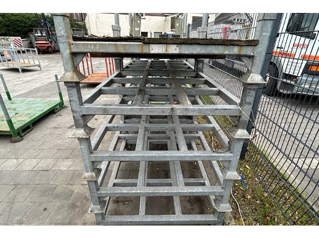 5 metalen korven - afbeelding 2 van  4
