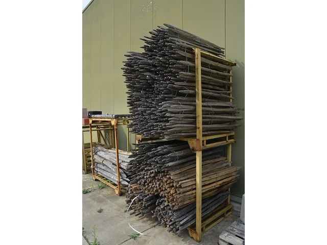 5 metalen pallet boxen gele kleur, 4 metalen palletboxen - afbeelding 6 van  6