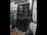 5 metalen panelen voor buitendisplays - afbeelding 2 van  5
