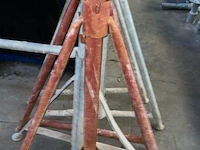5 metalen schragen - afbeelding 4 van  4