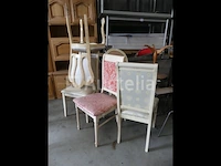 5 niet-overeenkomende stoelen - afbeelding 3 van  5