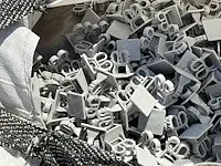 5 nylon bigbags inhoudende partij divers bevestigingsmateriaal - afbeelding 5 van  9