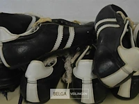 ±5 paar voetbalschoenen div maten - afbeelding 2 van  3