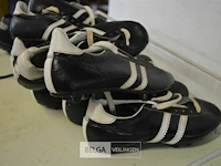 ±5 paar voetbalschoenen div maten - afbeelding 3 van  3