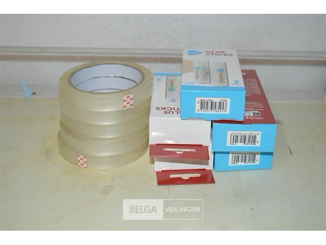 5 pakjes lijmstiften, 5 rollen doorzichtige tape - afbeelding 1 van  3