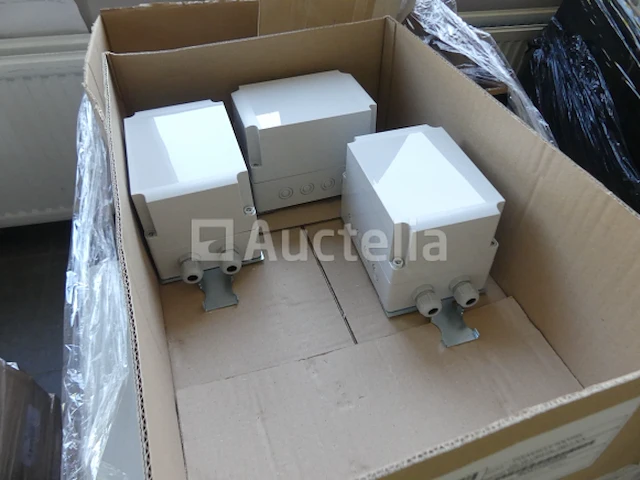 5 pallets met elektrische apparatuur - afbeelding 11 van  23