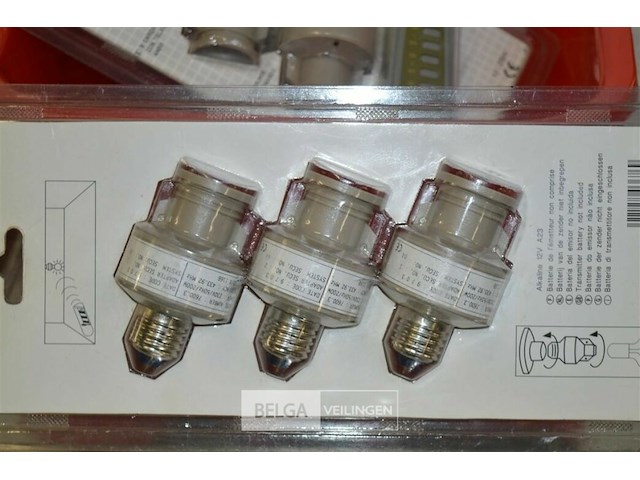 ±5 perel lamphouder met afstandbediening - afbeelding 2 van  4