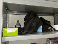 5 rekken met inhoud - afbeelding 8 van  10