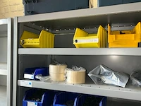 5 rekken met inhoud - afbeelding 9 van  10