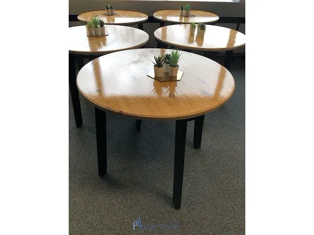 5 ronde houten tafels - afbeelding 3 van  7