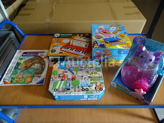 5 spelletjes/speelgoed voor kinderen + 4 jaar - afbeelding 1 van  7