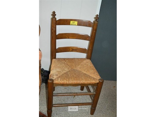 5 stoelen en ronde tafel - afbeelding 2 van  4