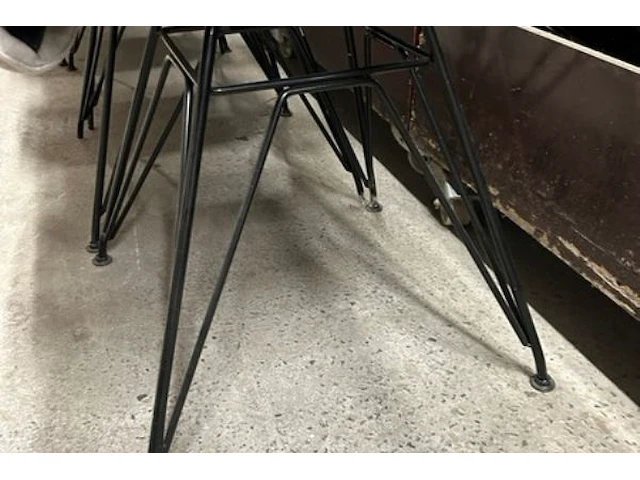 5 stoelen - afbeelding 4 van  5