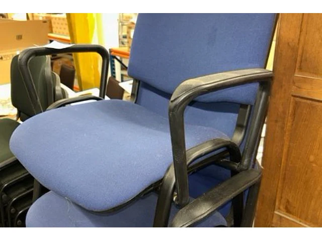 5 stoelen - afbeelding 2 van  5