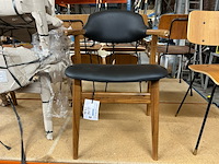 5 stoelen - afbeelding 1 van  7