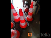5 street solutions retroreflecterende zware pvc bouwkegels - afbeelding 3 van  6