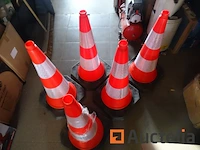 5 street solutions retroreflecterende zware pvc bouwkegels - afbeelding 4 van  6