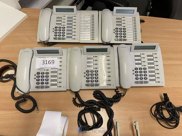 5 telefoontoestellen - afbeelding 1 van  3