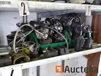 5 trays (carburateurs, remklauwen, diverse onderdelen) - afbeelding 6 van  12